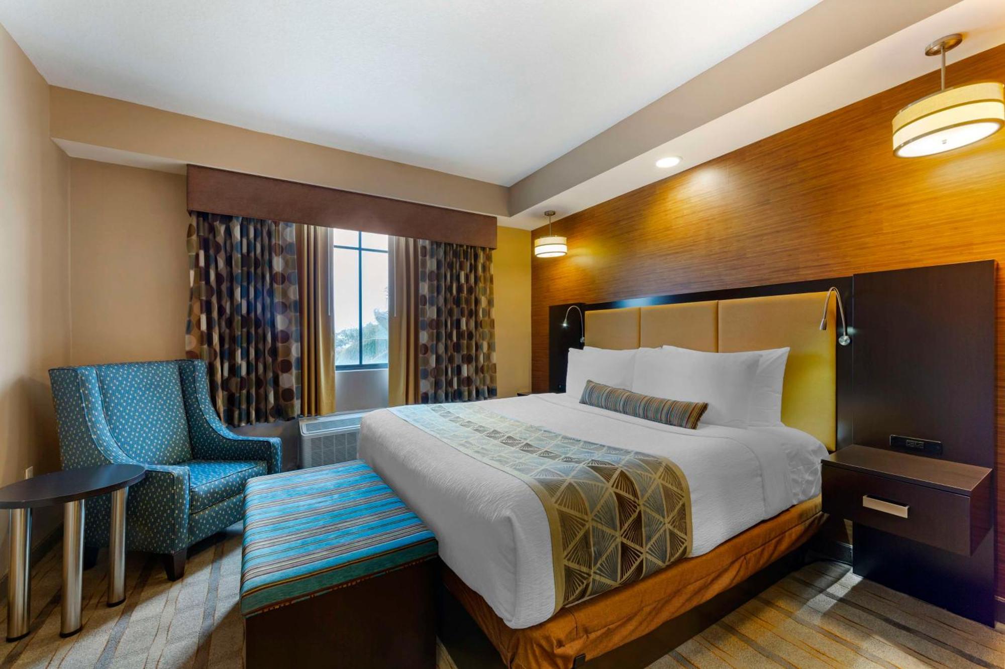 Best Western Plus Miami Executive Airport Hotel And Suites Country Walk Exteriör bild