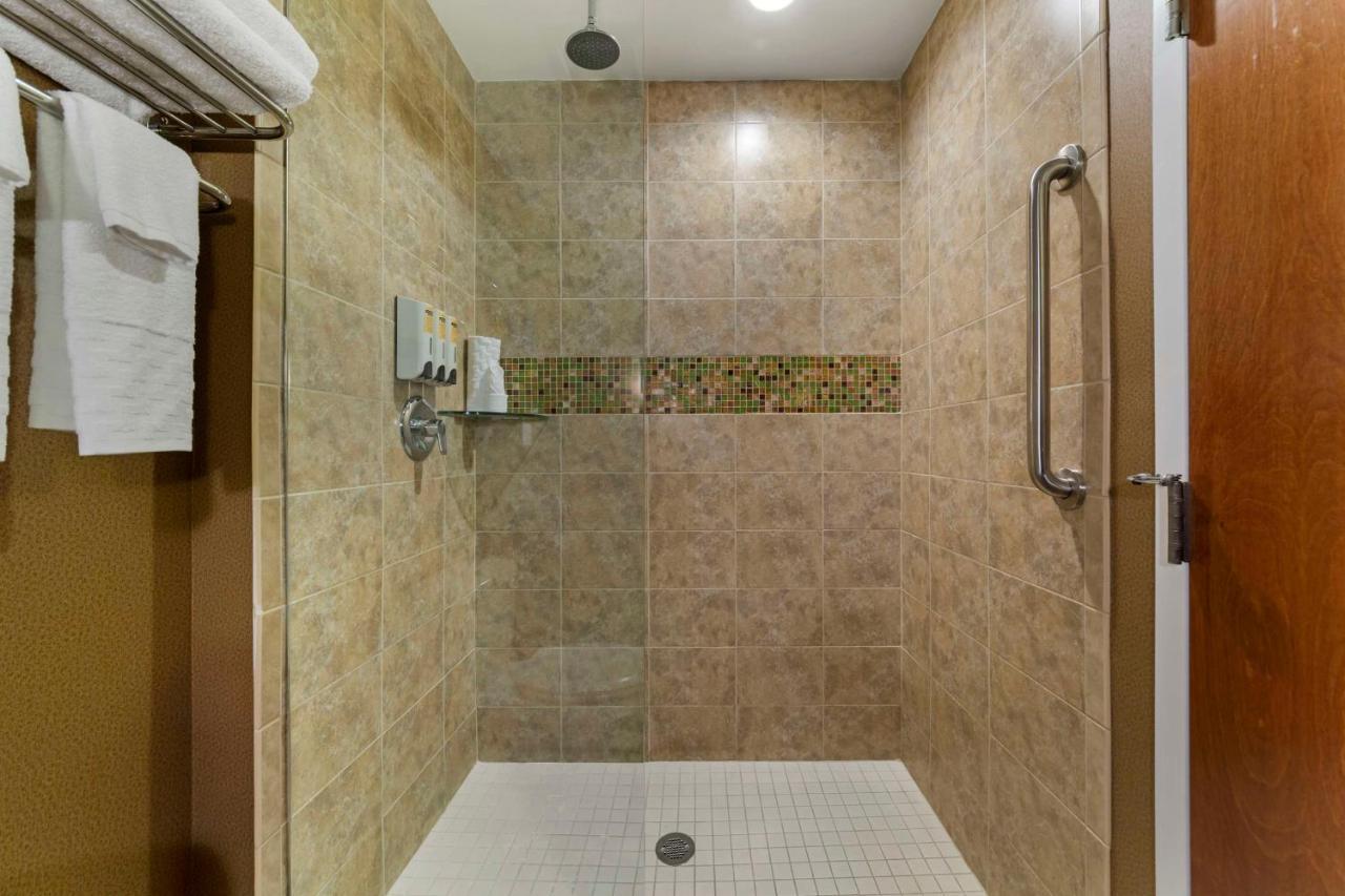Best Western Plus Miami Executive Airport Hotel And Suites Country Walk Exteriör bild