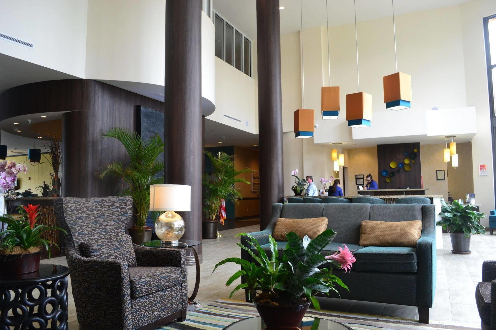 Best Western Plus Miami Executive Airport Hotel And Suites Country Walk Exteriör bild