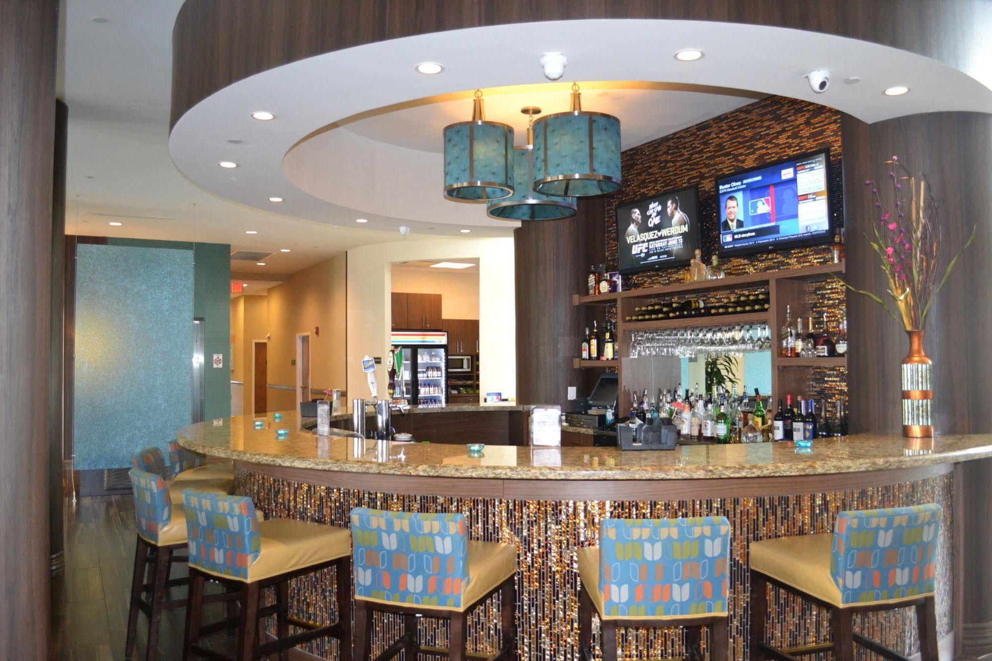 Best Western Plus Miami Executive Airport Hotel And Suites Country Walk Exteriör bild
